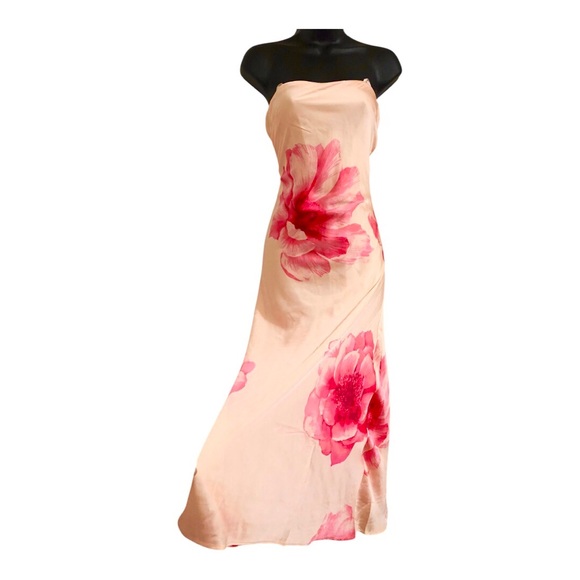 Trixxi peach pink flowers multi strapless satin effect maxi dress size large new - Picture 8 of 17